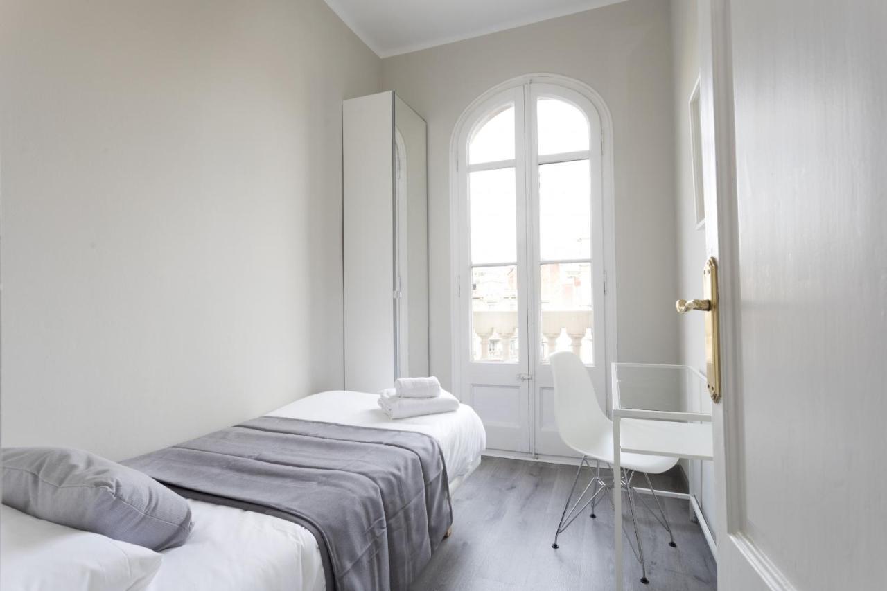 Priority Fira Apartments Barcelona Zewnętrze zdjęcie